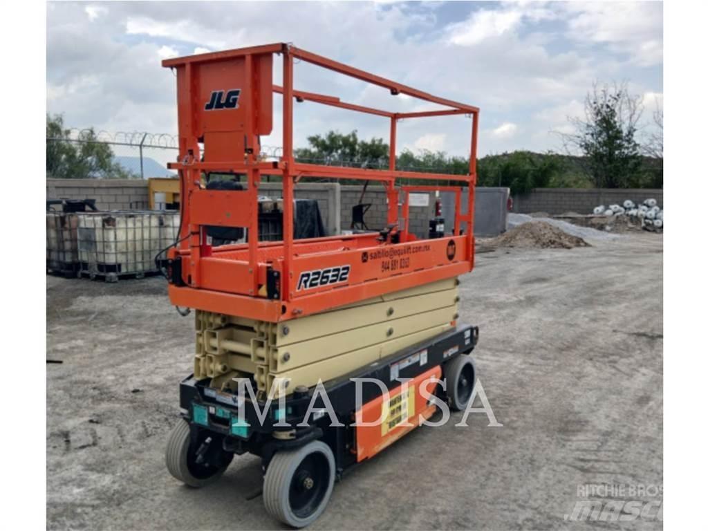 JLG R2632 Kĺbové plošiny