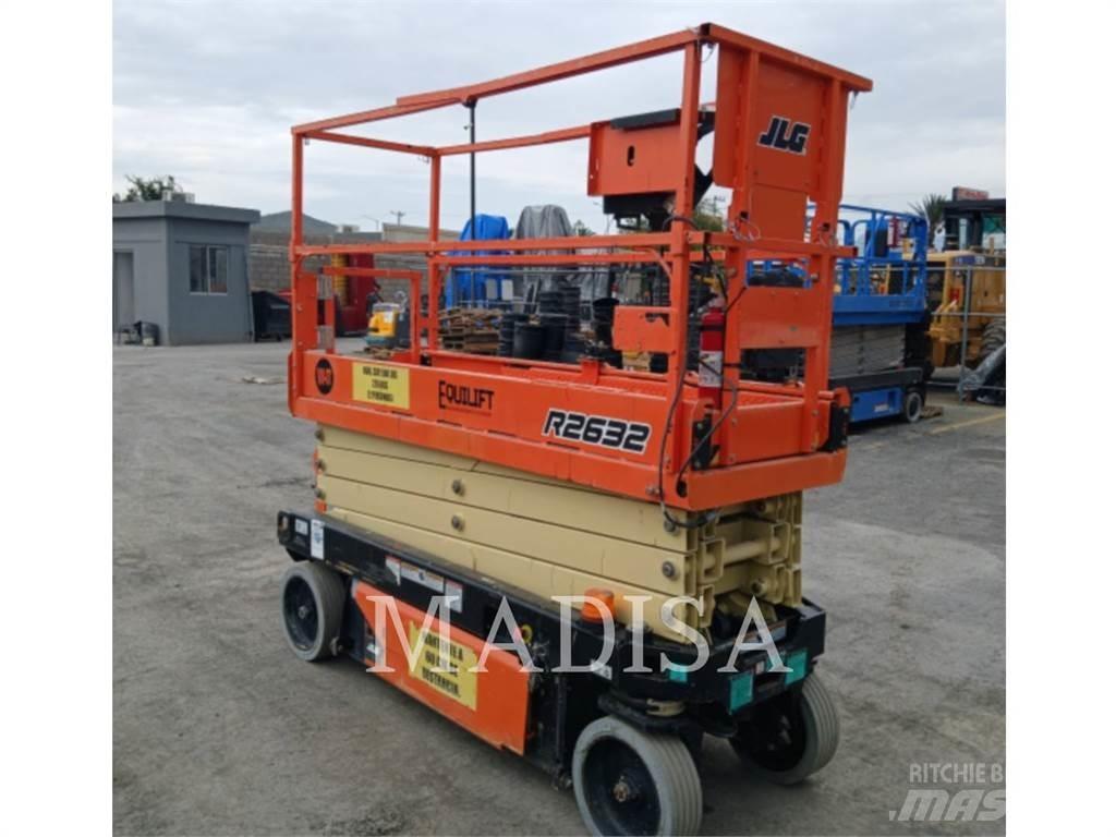 JLG R2632 Kĺbové plošiny
