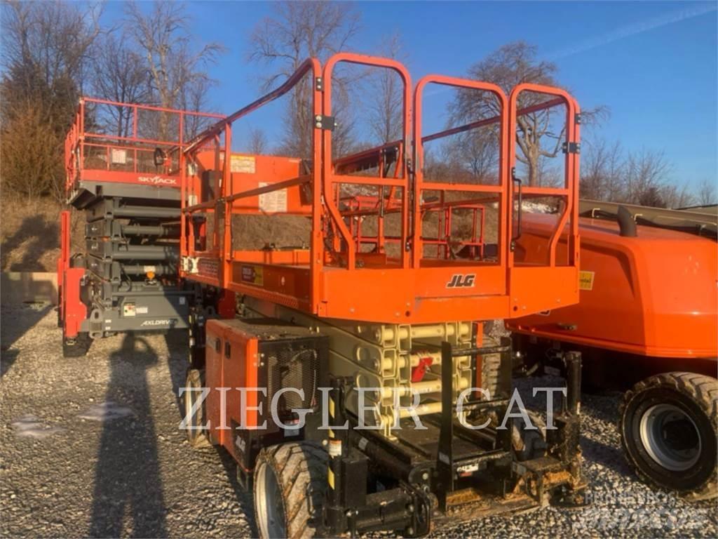 JLG RT3369 Nožnicové zdvíhacie plošiny
