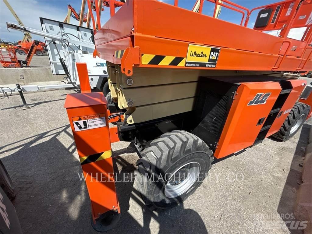 JLG RT3394 Nožnicové zdvíhacie plošiny