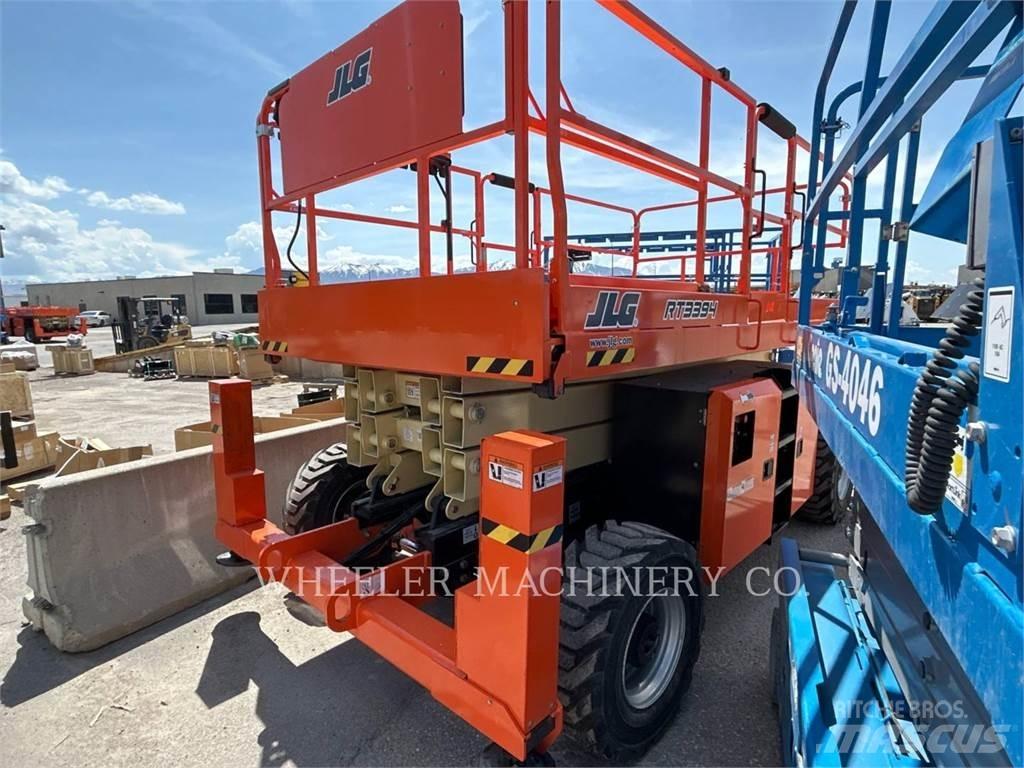 JLG RT3394 Nožnicové zdvíhacie plošiny