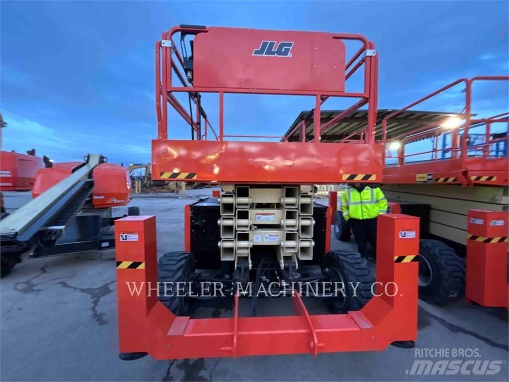 JLG RT4394 Nožnicové zdvíhacie plošiny