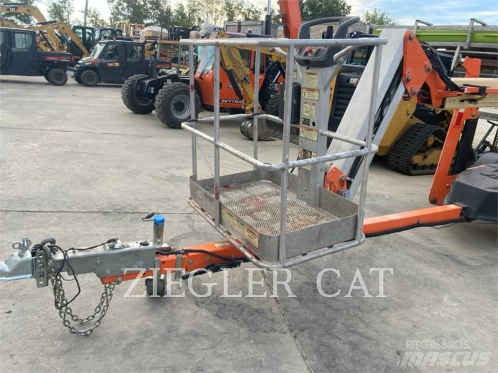 JLG T500J Kĺbové plošiny