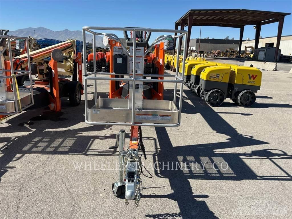 JLG T500J TOW Kĺbové plošiny