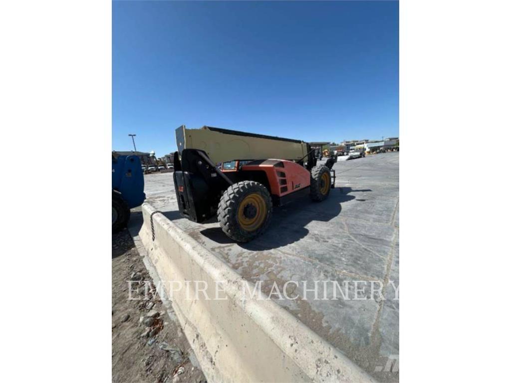 JLG TL1255 Teleskopické manipulátory