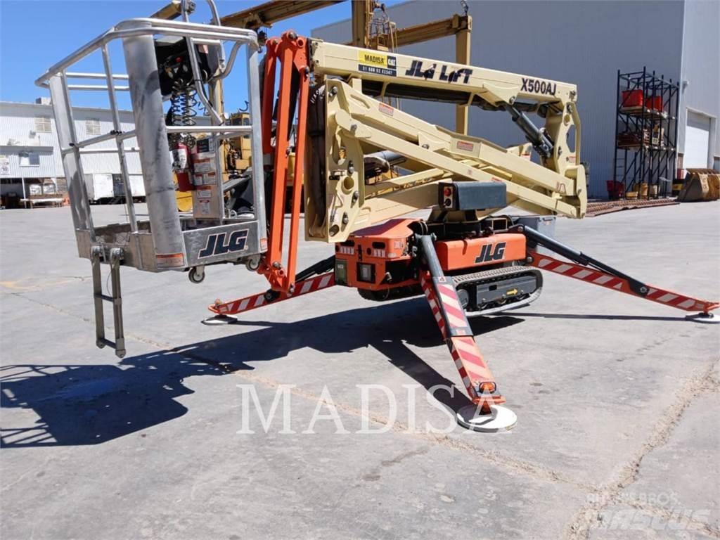 JLG X500AJ Kĺbové plošiny