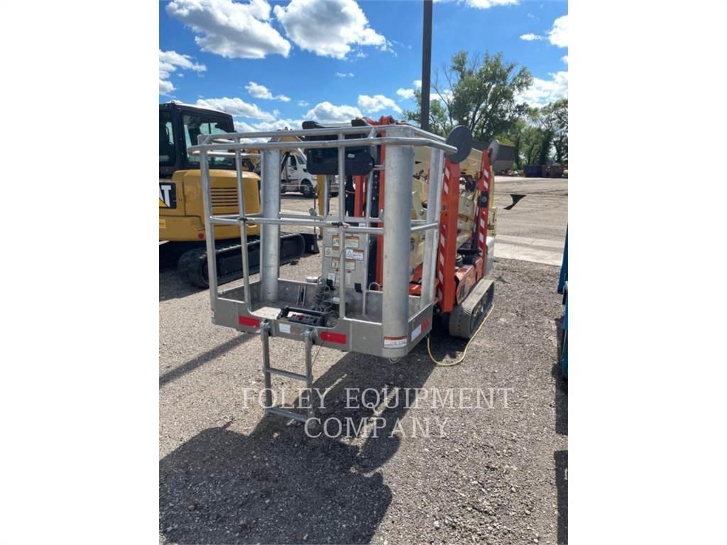 JLG X600AJ Kĺbové plošiny