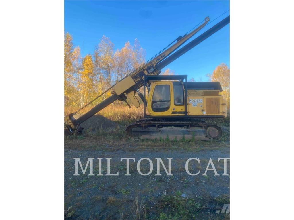 John Deere 200 LC Stavebníctvo - ostatné