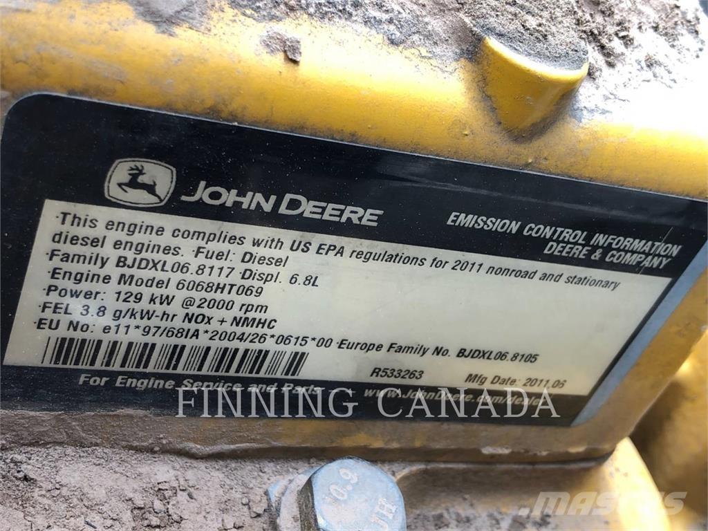 John Deere 200DLC Pásové rýpadlá