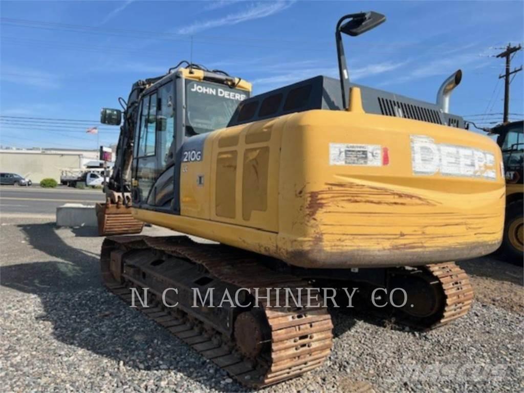 John Deere 210G Pásové rýpadlá