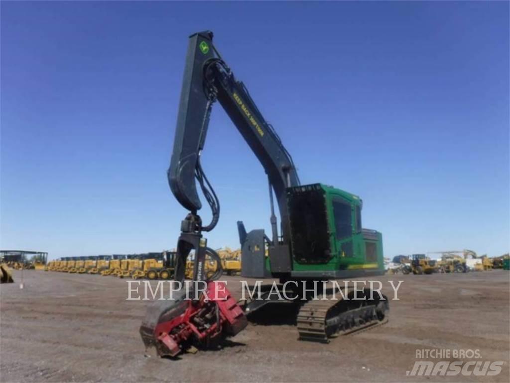 John Deere 2154G Pásové rýpadlá
