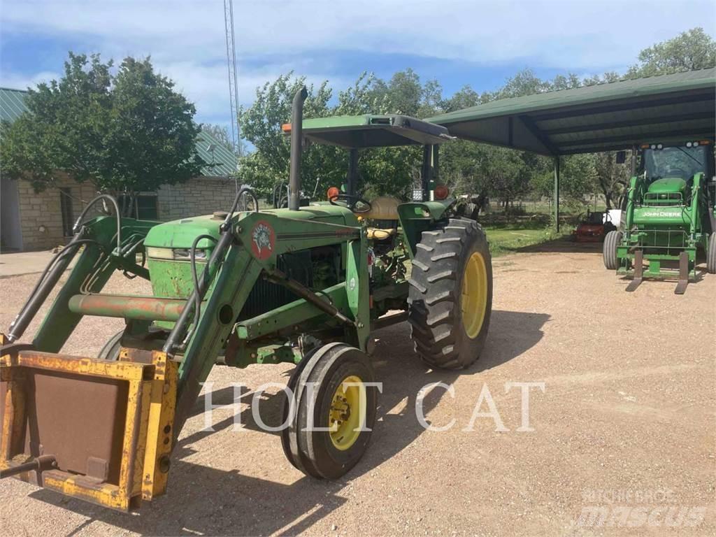 John Deere 2355 Traktory