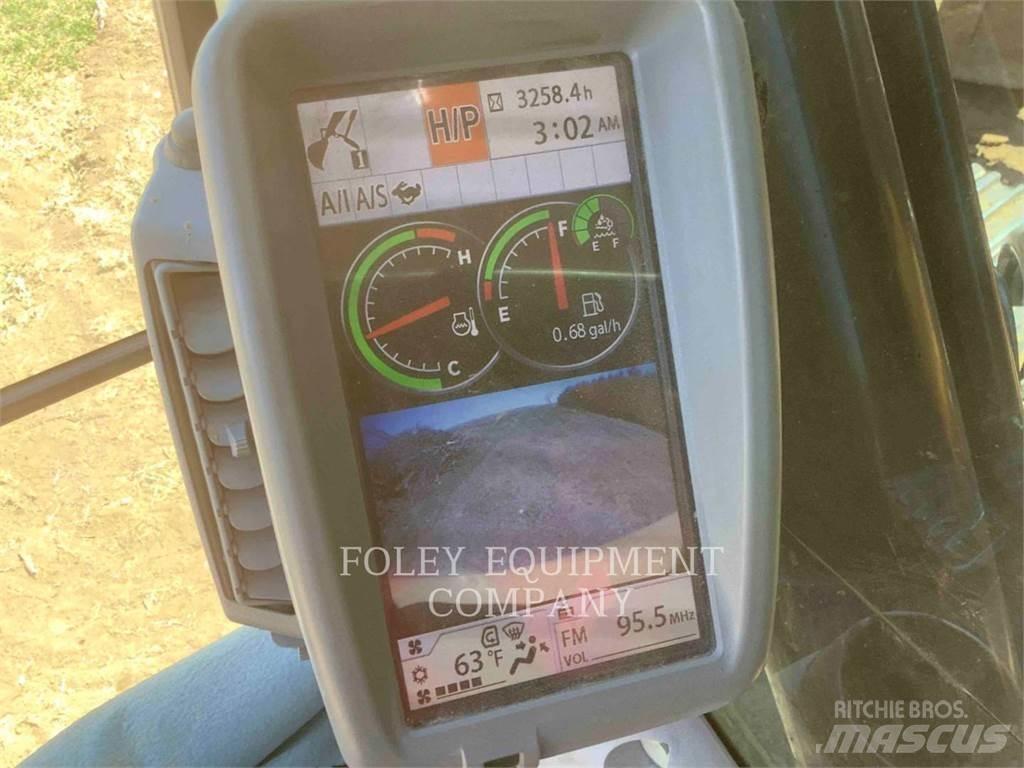 John Deere 250G Pásové rýpadlá