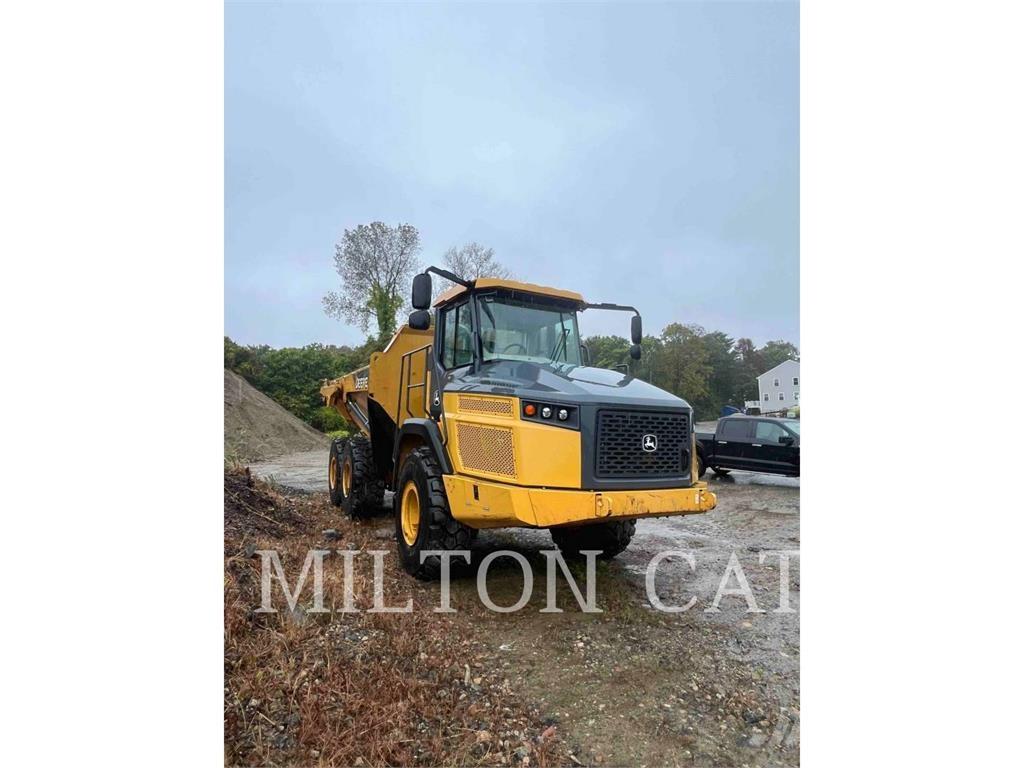 John Deere 260E Kĺbové nákladné autá