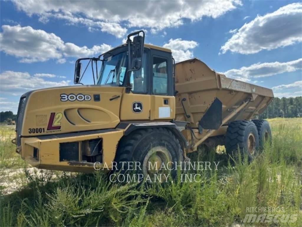John Deere 300D Kĺbové nákladné autá