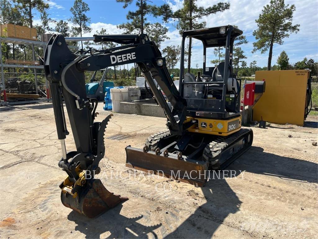 John Deere 30G Pásové rýpadlá