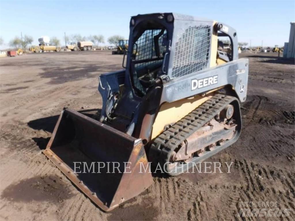 John Deere 323D Šmykom riadené nakladače