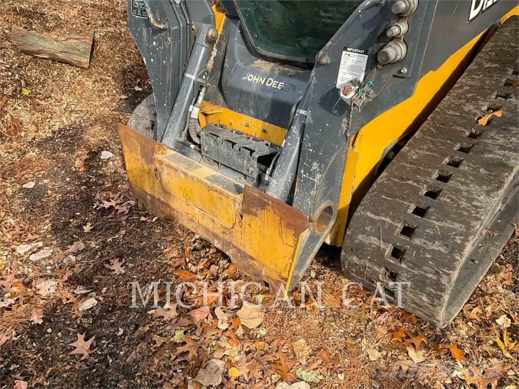 John Deere 325G Pásové nakladače