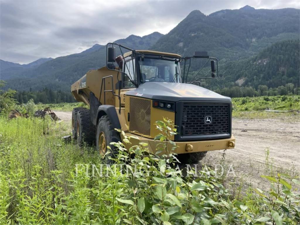 John Deere 410E Kĺbové nákladné autá