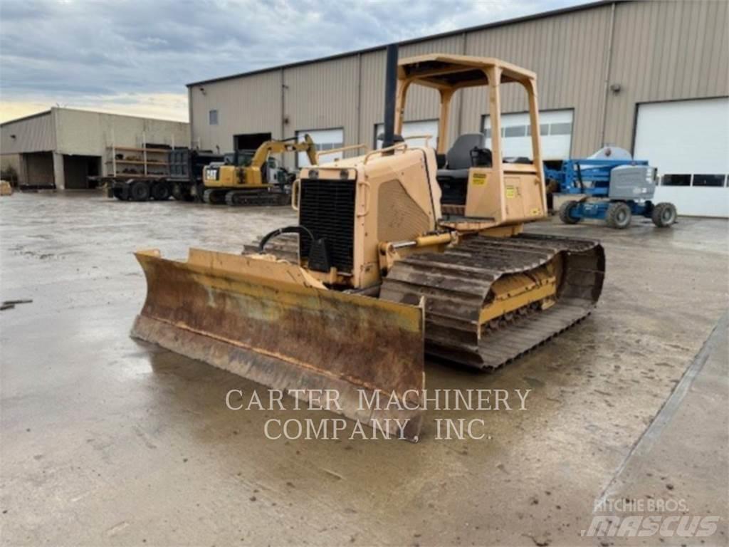 John Deere 450H Pásové dozéry