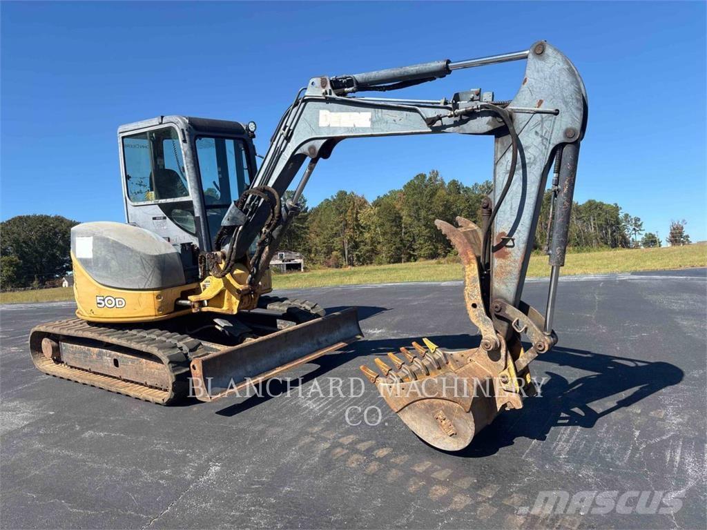 John Deere 50D Pásové rýpadlá