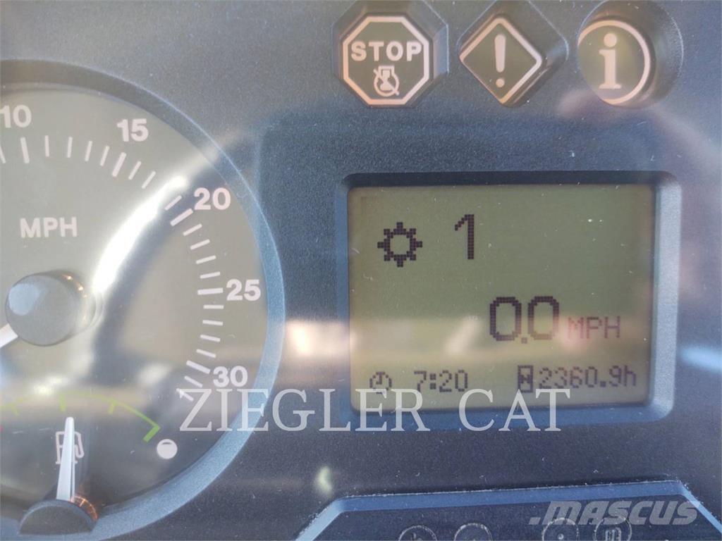 John Deere 6420 Traktory