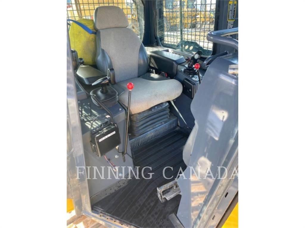 John Deere 650K Pásové dozéry