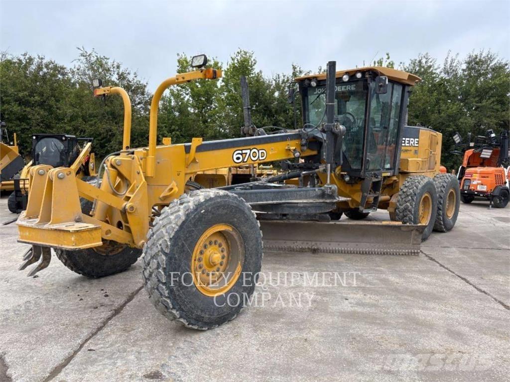 John Deere 670 Grejdery