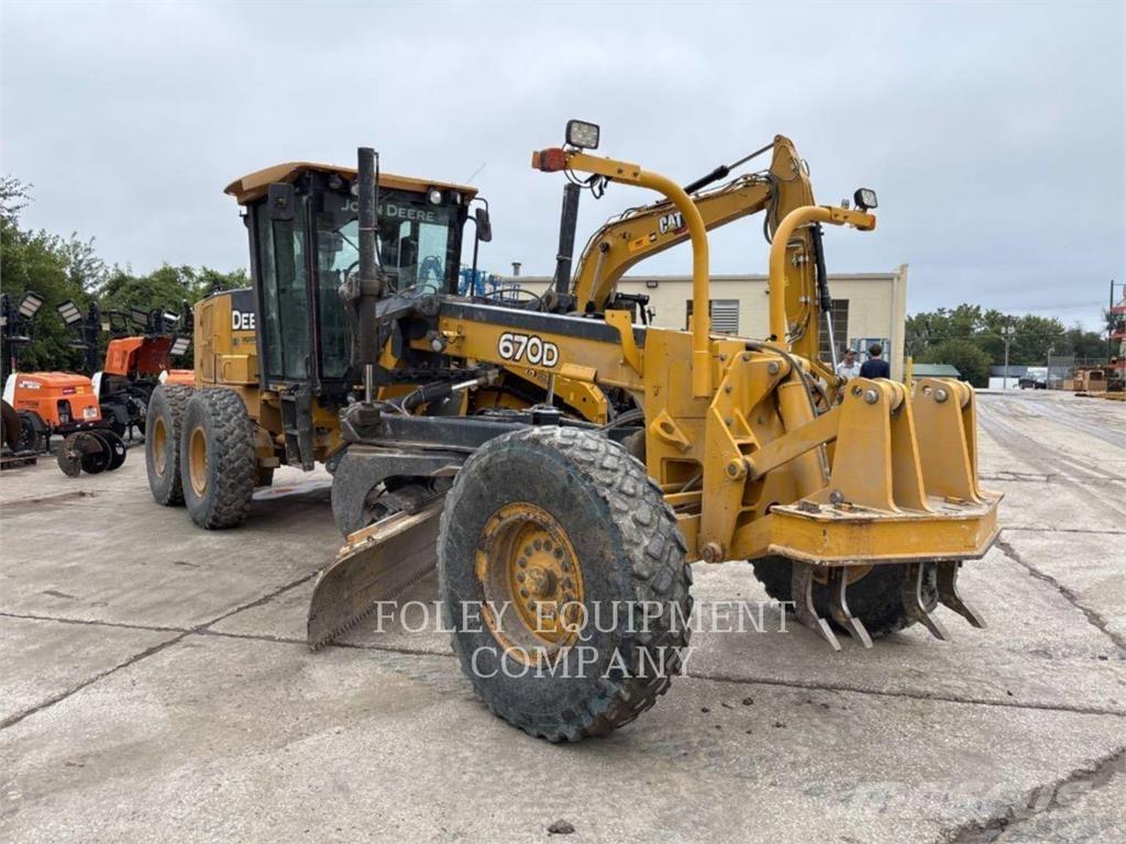 John Deere 670 Grejdery