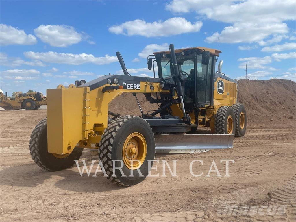 John Deere 670 Grejdery