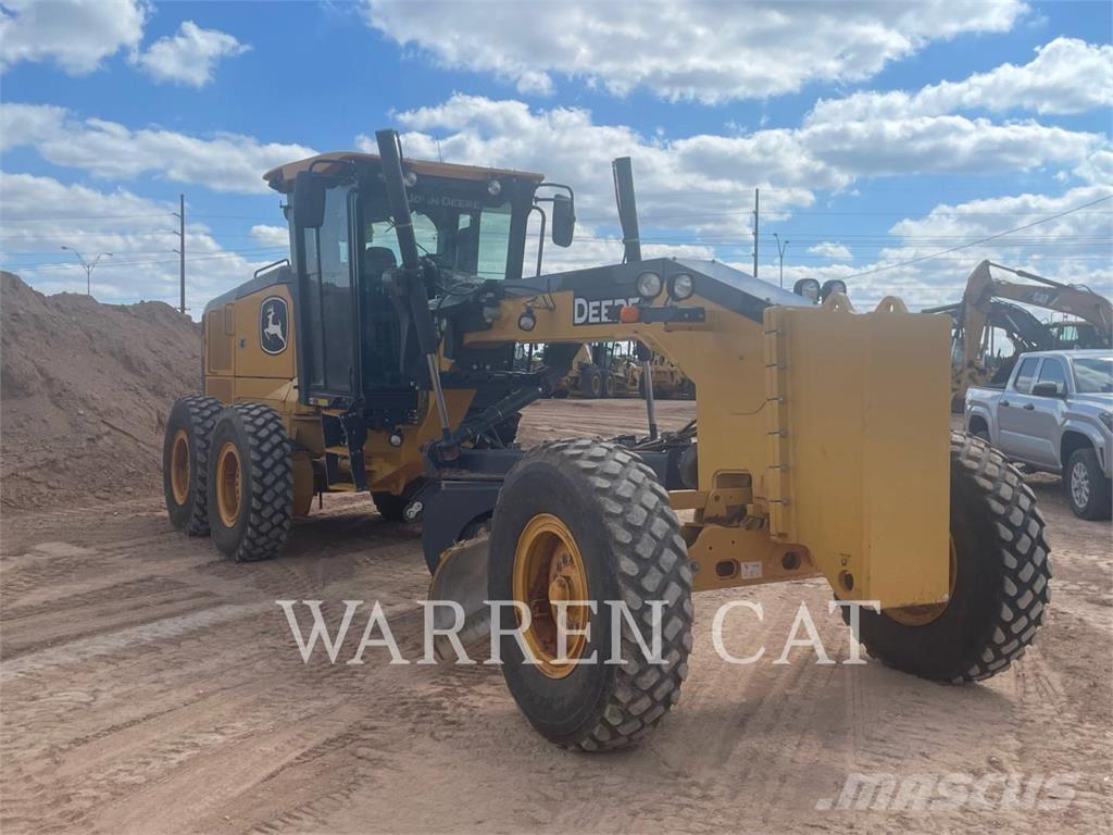 John Deere 670 Grejdery