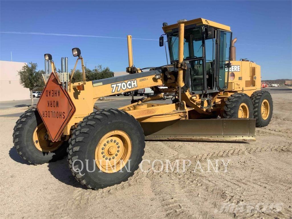 John Deere 770CH Grejdery