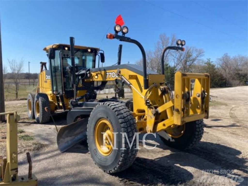 John Deere 770G_JD Grejdery