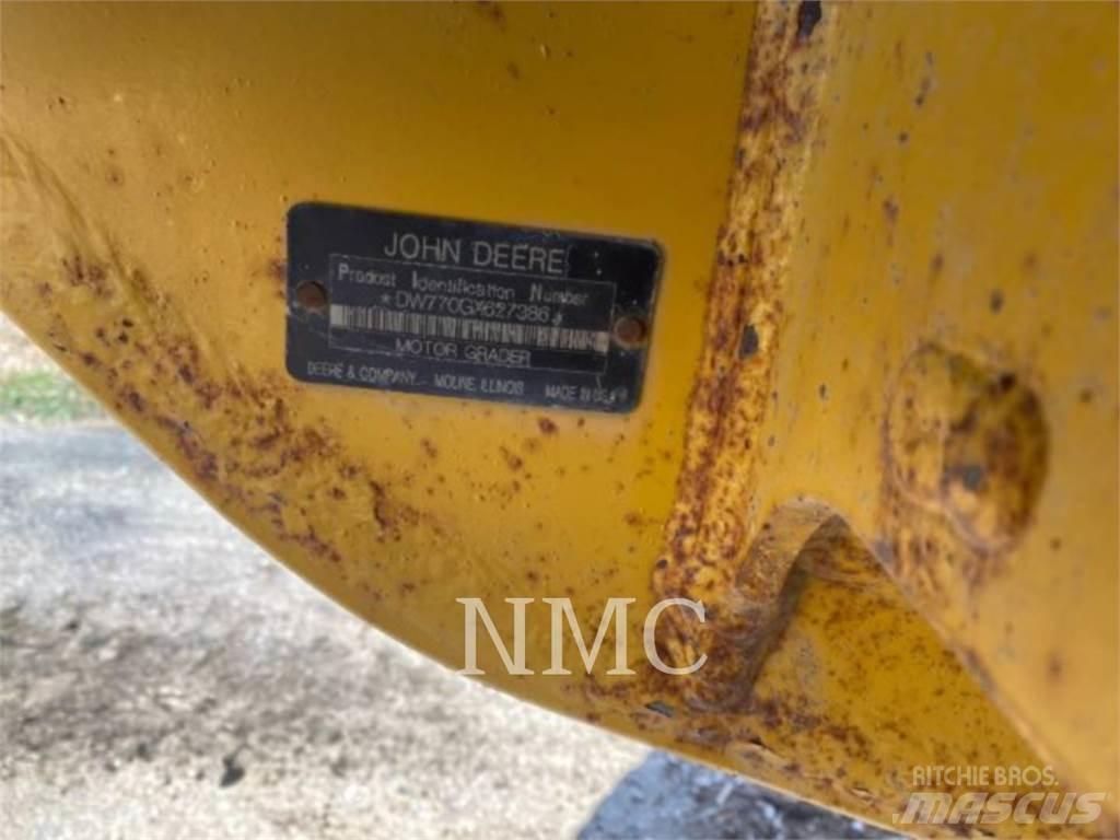 John Deere 770G_JD Grejdery