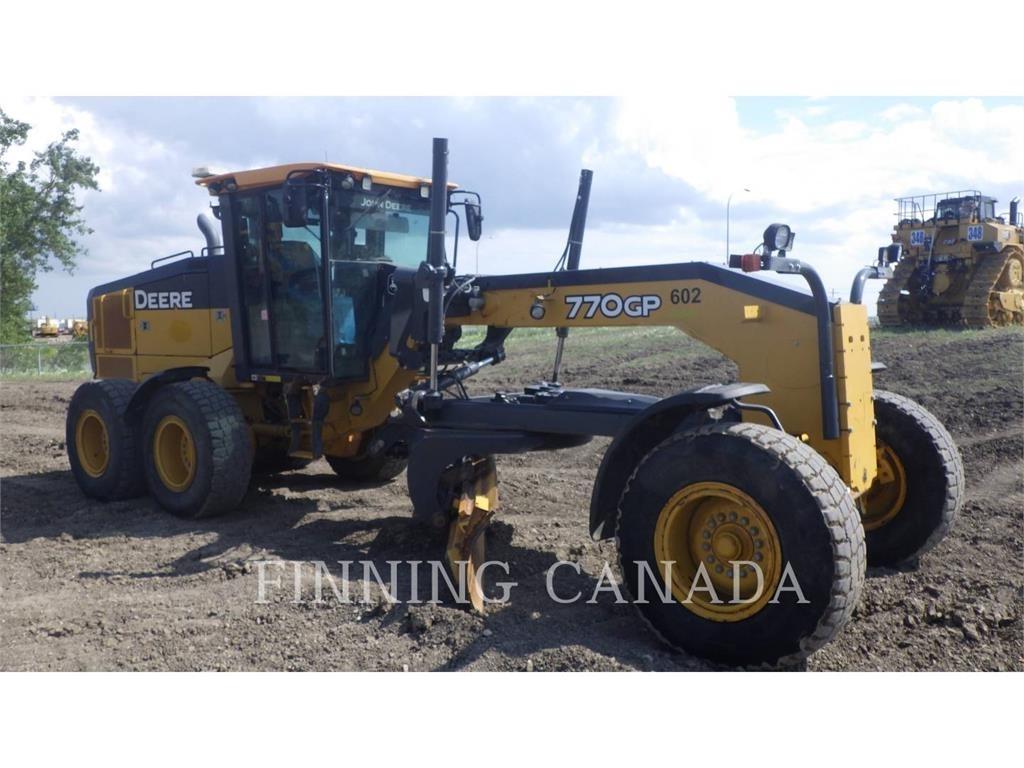 John Deere 770GP Grejdery