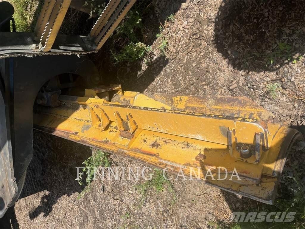 John Deere 772G Grejdery