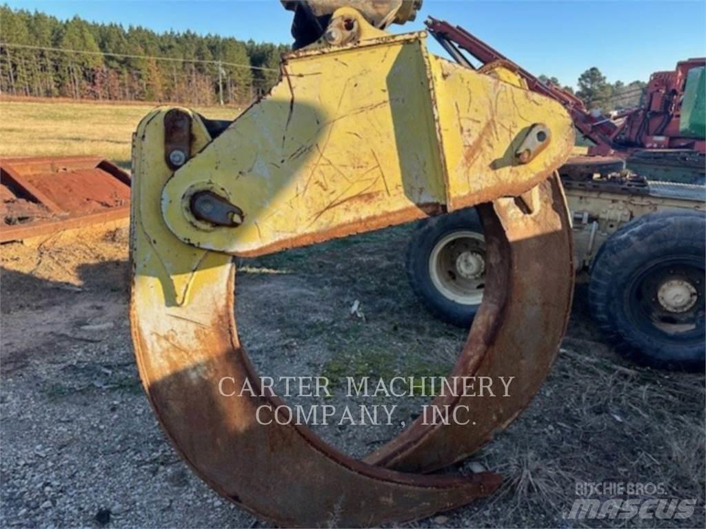 John Deere 848H Skiddery