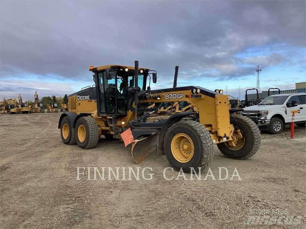 John Deere 870G Grejdery