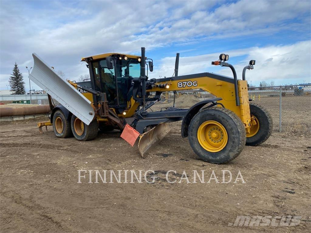 John Deere 870G Grejdery