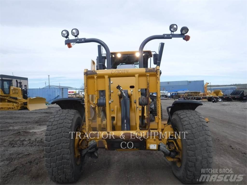John Deere 872GP Grejdery
