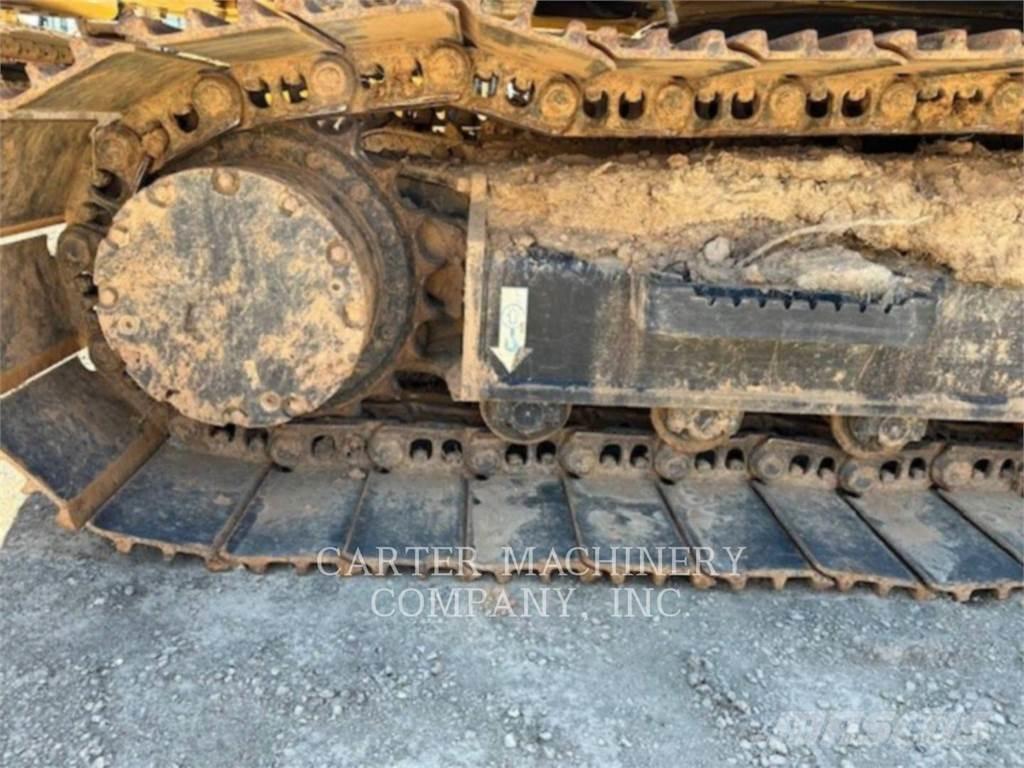John Deere & CO. 130G Pásové rýpadlá