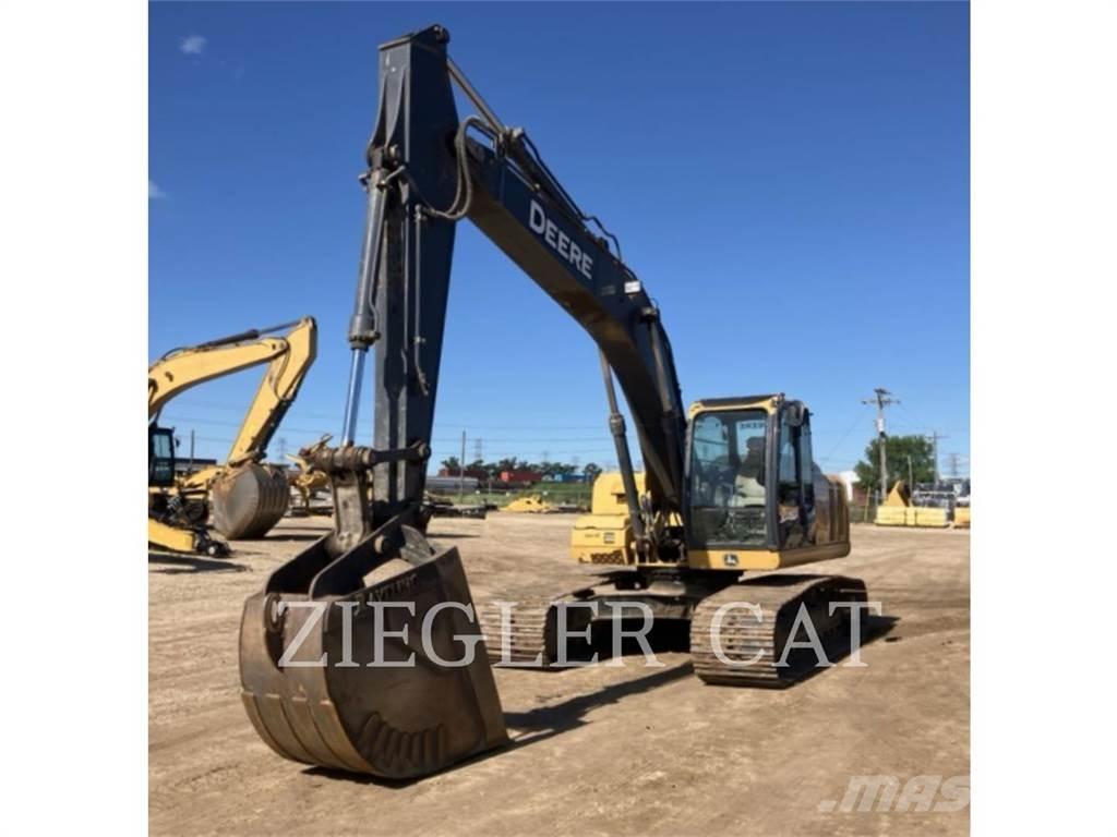 John Deere & CO. 200D Pásové rýpadlá