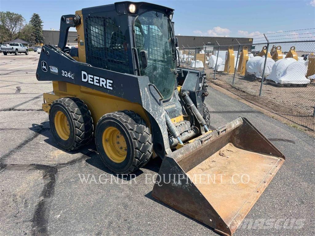 John Deere & CO. 324G Šmykom riadené nakladače