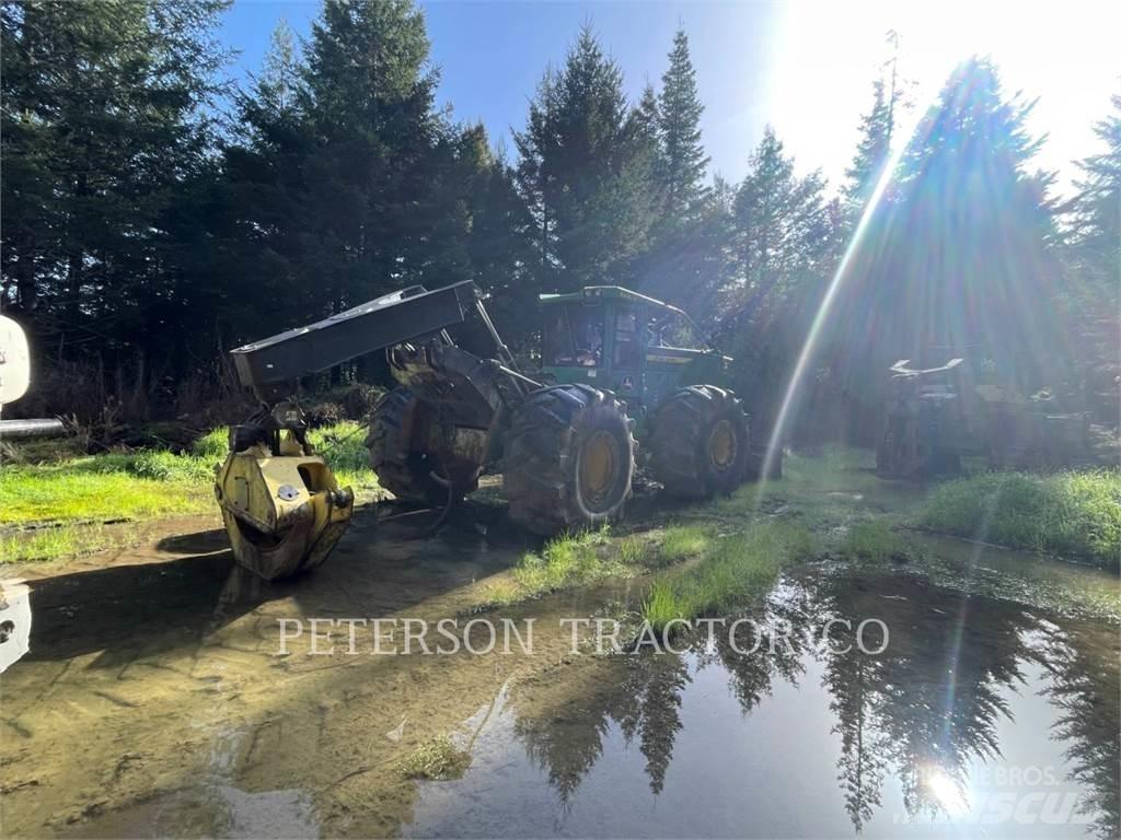 John Deere & CO. 648L Skiddery