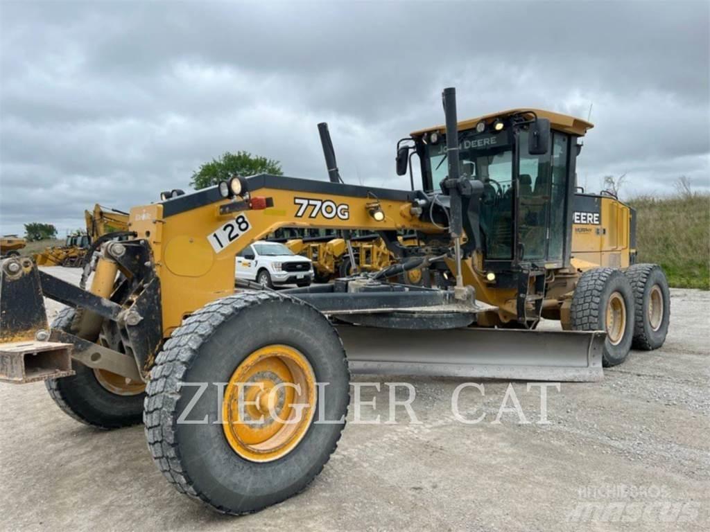 John Deere & CO. 770 G Grejdery