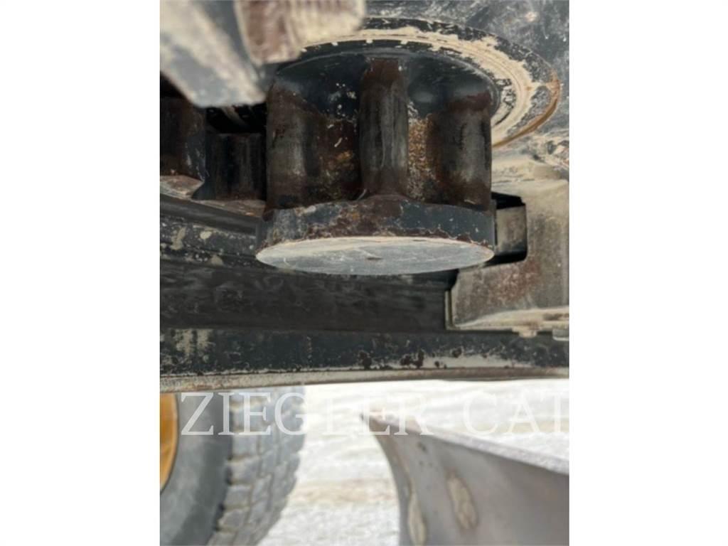 John Deere & CO. 770 G Grejdery