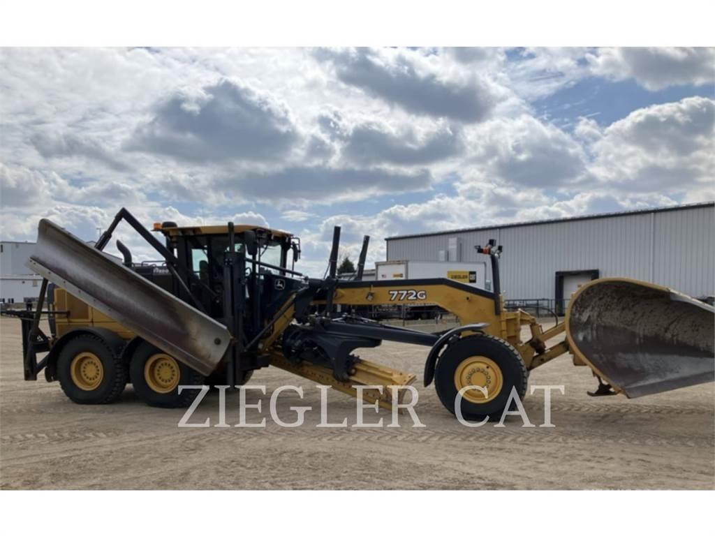 John Deere & CO. 772 G Grejdery
