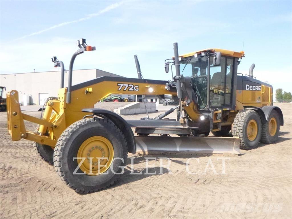 John Deere & CO. 772 G Grejdery