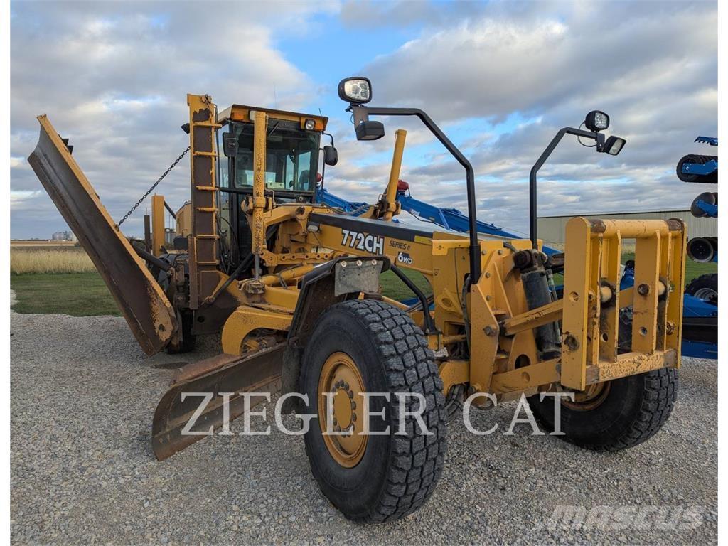 John Deere & CO. 772CH Grejdery