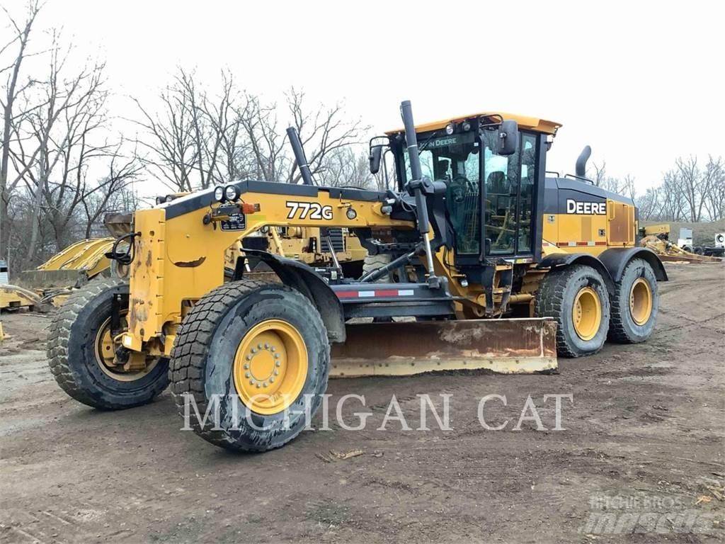 John Deere & CO. 772G Grejdery